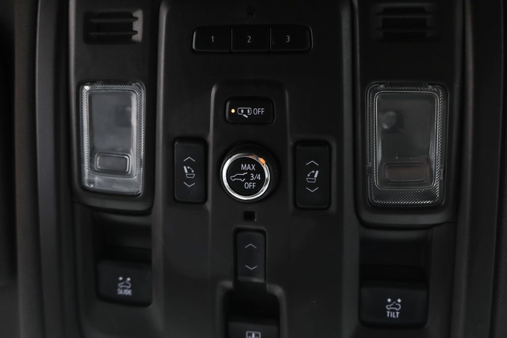 Used 2021 GMC Yukon XL SLT w/ SLT Premium Package AWD/4WD image 31