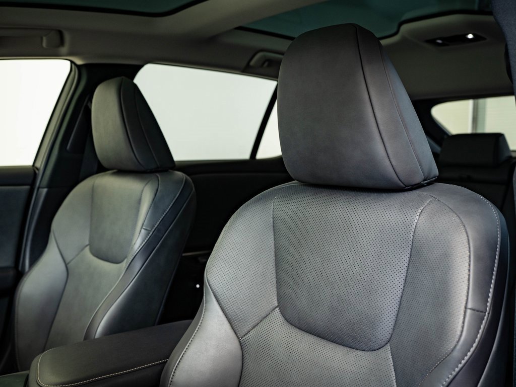 Certified 2023 Lexus RZ 450e Premium w/ Accessory Package (2T) image 19