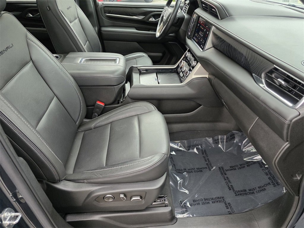 Used 2021 GMC Yukon Denali image 36