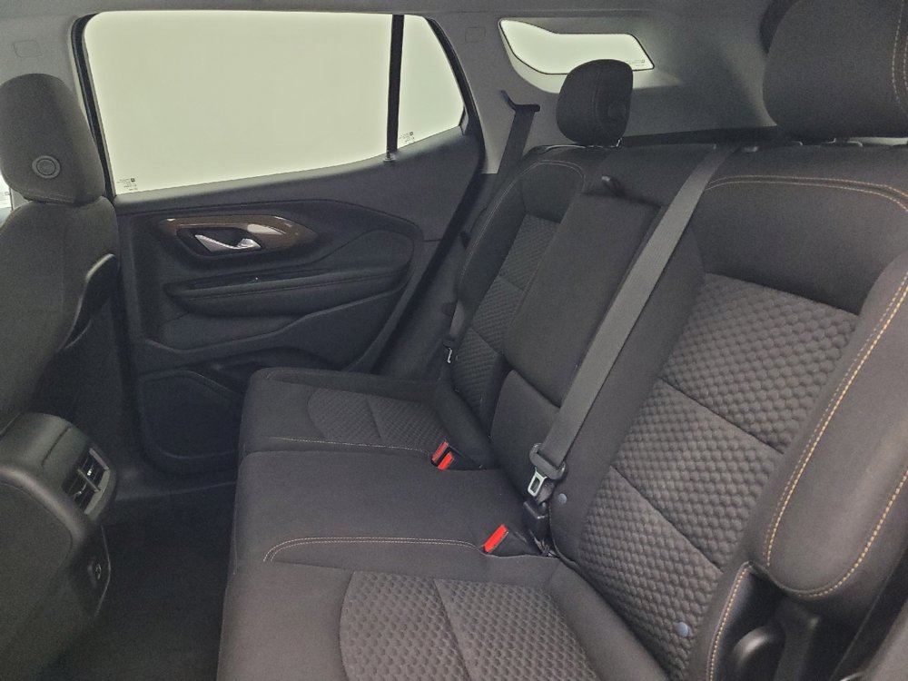 Used 2020 GMC Terrain SLE image 18