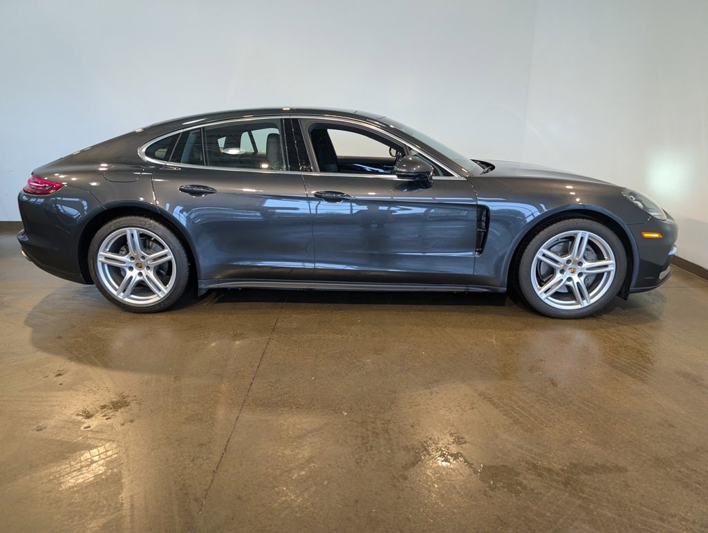 Used 2018 Porsche Panamera 4S image 6