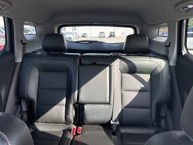 Used 2024 GMC Terrain SLT AWD/4WD image 26