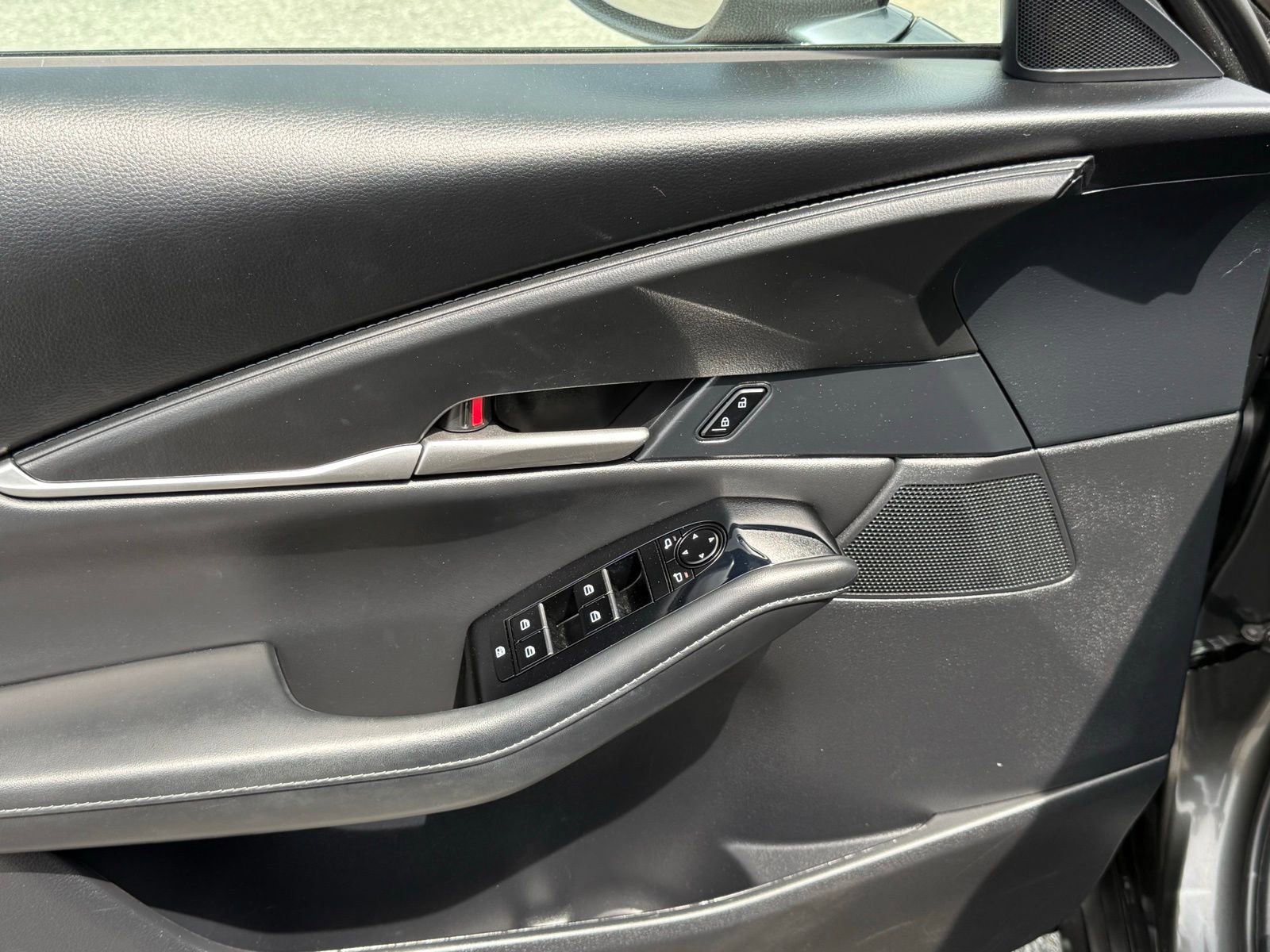 Used 2024 MAZDA CX-30 AWD 2.5 S w/ Select Sport Pkg image 21