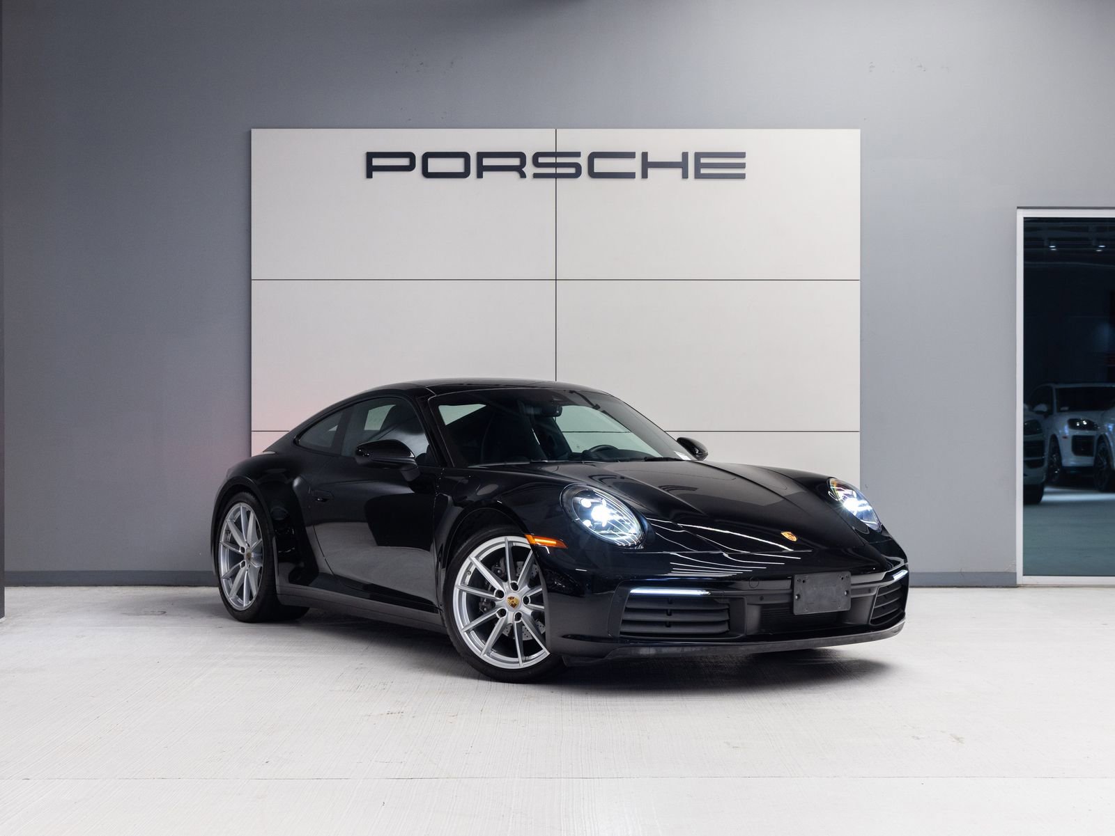 Certified 2020 Porsche 911 Carrera RWD image 9