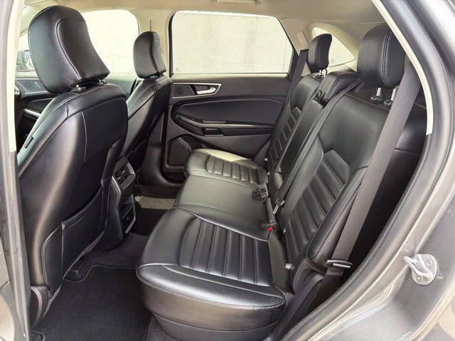 Used 2024 Ford Edge SEL AWD/4WD image 17