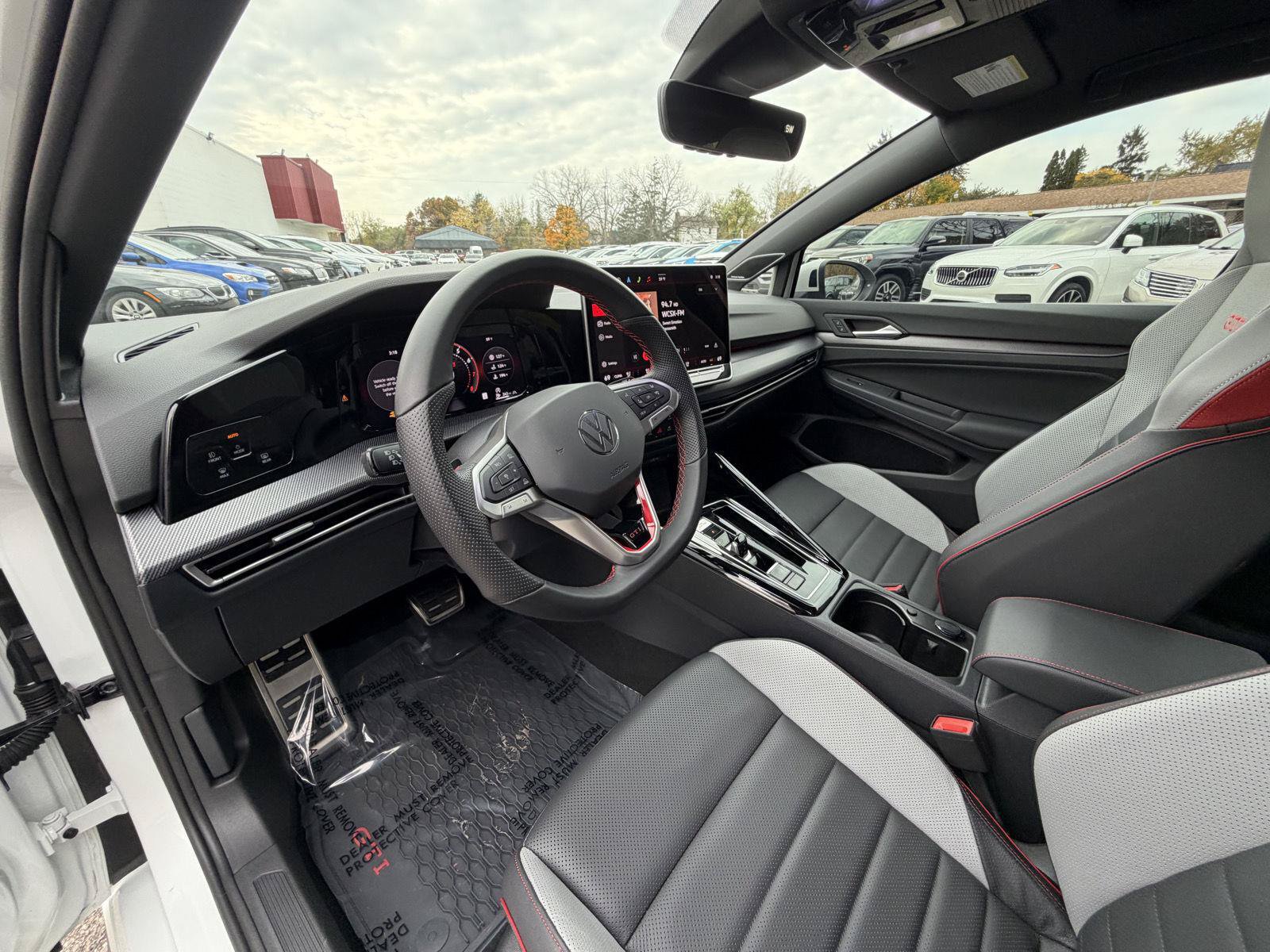 Used 2025 Volkswagen GTI Autobahn FWD image 14