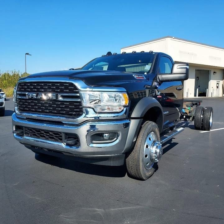 New 2024 RAM 5500 SLT w/ Quick Order Package 2YG SLT AWD/4WD image 7