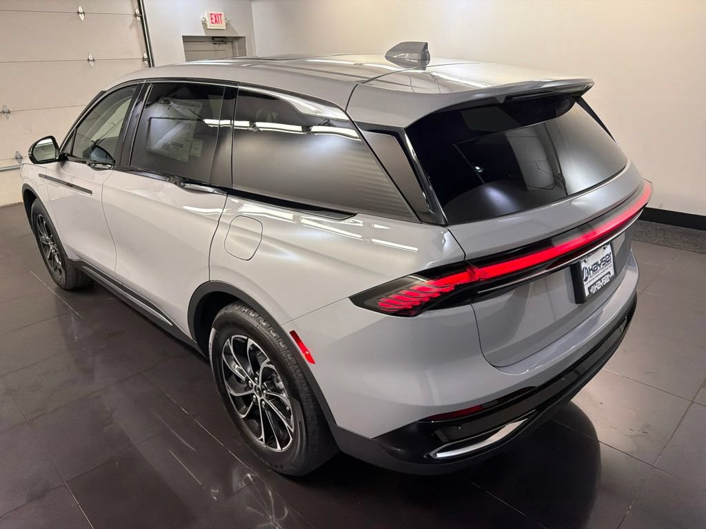 New 2026 Lincoln Nautilus Premier w/ Equipment Group 102A AWD/4WD image 4