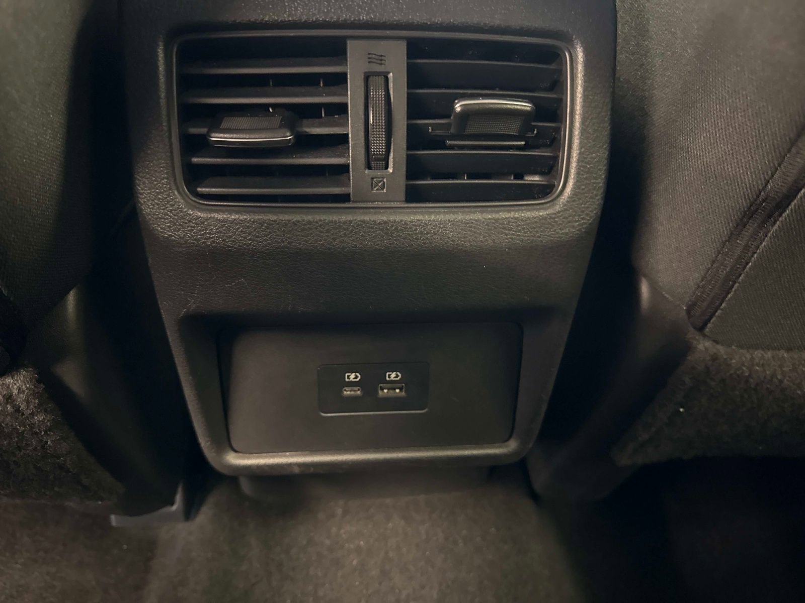 Used 2021 Nissan Rogue SV image 13