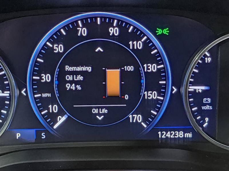 Used 2020 Buick Enclave Avenir w/ Avenir Technology Package AWD/4WD image 38