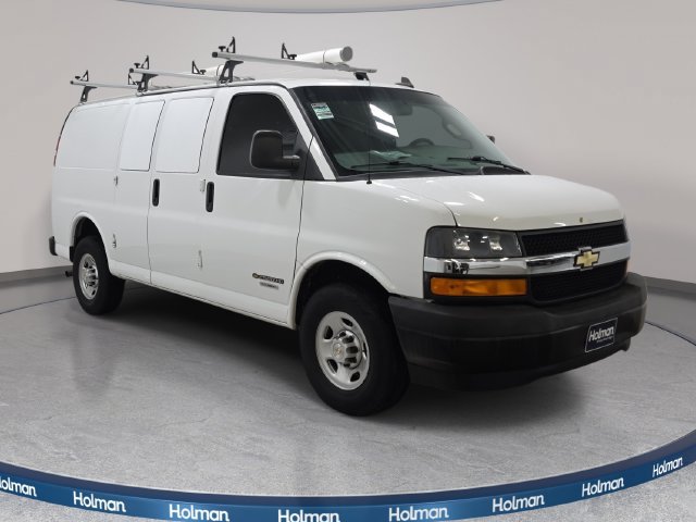 Used 2020 Chevrolet Express 2500 w/ Driver Convenience Package RWD image 4