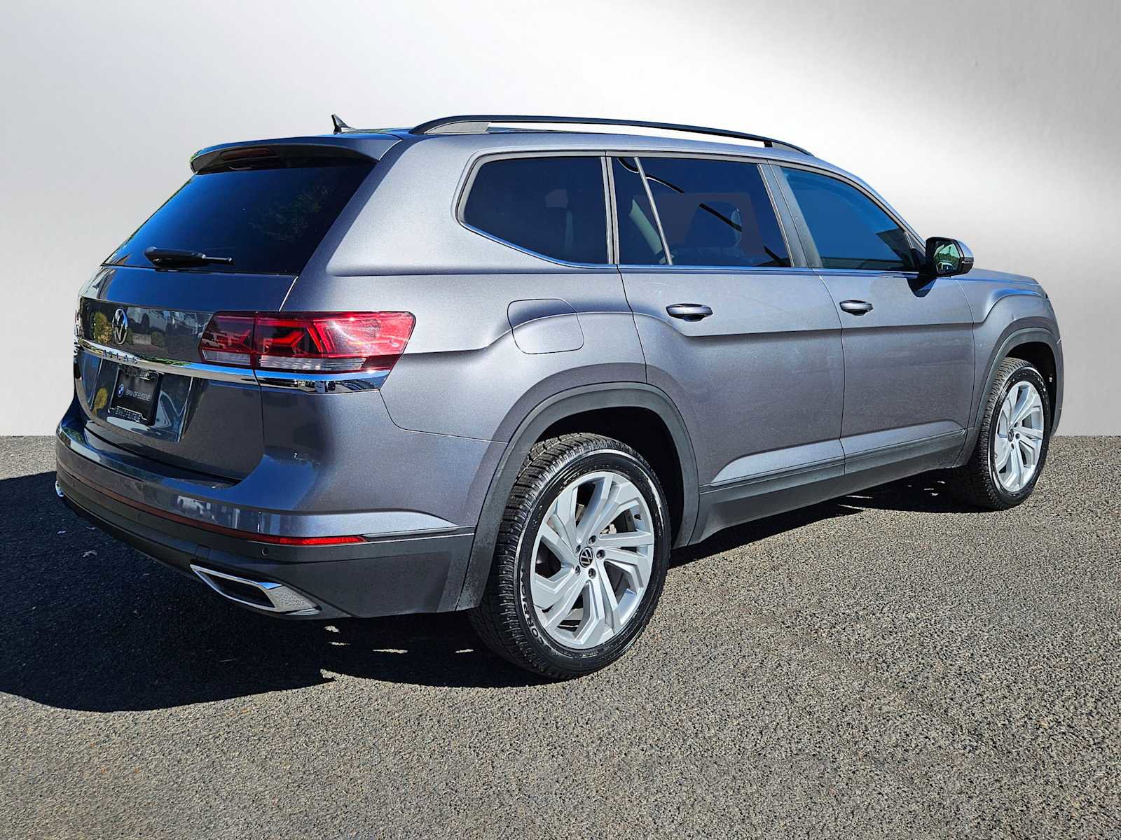 Used 2021 Volkswagen Atlas SE image 7