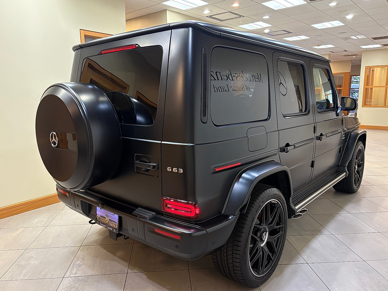 New 2027 Mercedes-Benz G 63 AMG 4MATIC image 5