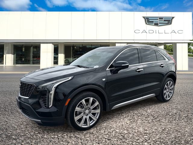 Used 2021 Cadillac XT4 Premium Luxury image 1