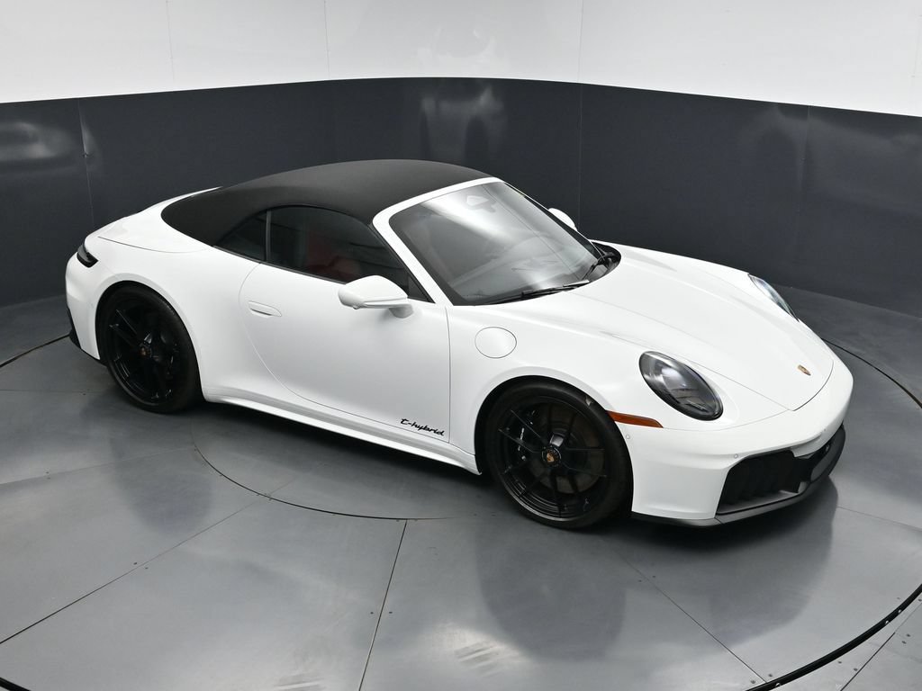Used 2026 Porsche 911 Carrera GTS RWD image 21