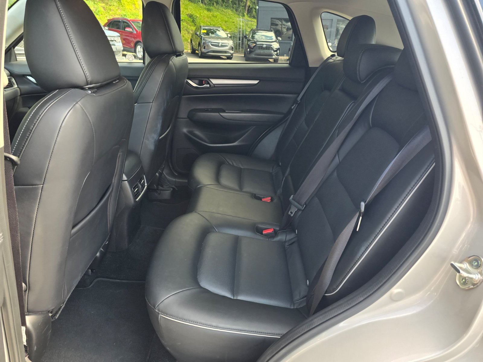 Used 2025 MAZDA CX-5 AWD 2.5 S w/ Select Package image 11