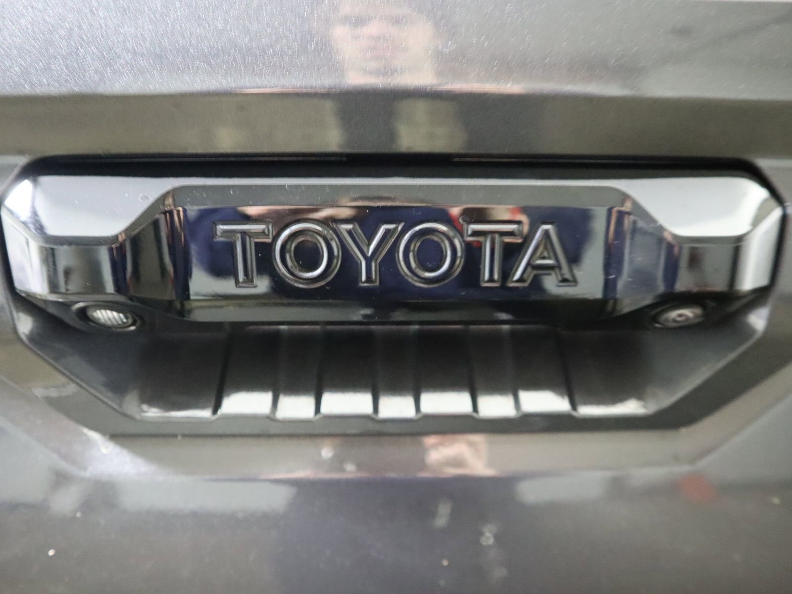 Used 2025 Toyota Tundra SR5 image 10