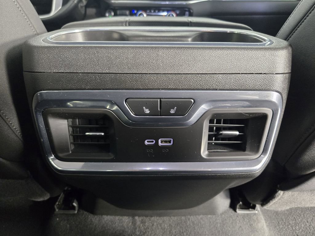 Used 2024 GMC Sierra 2500 SLT w/ SLT Premium Package image 32