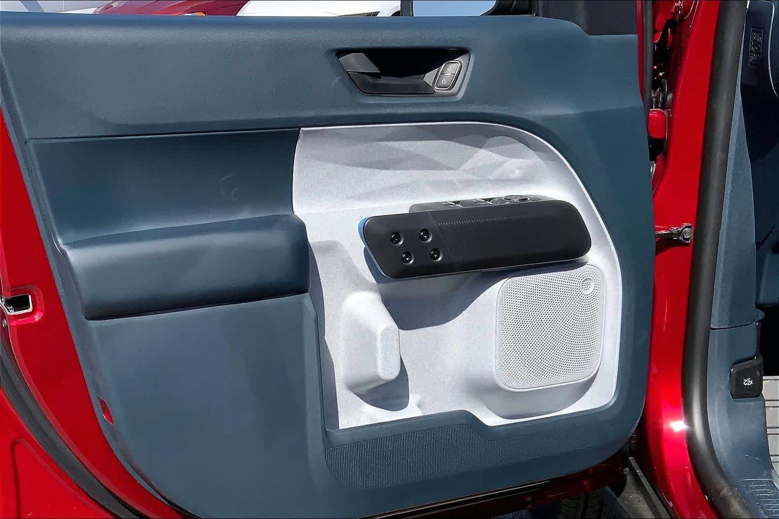 New 2026 Ford Maverick XLT FWD image 10