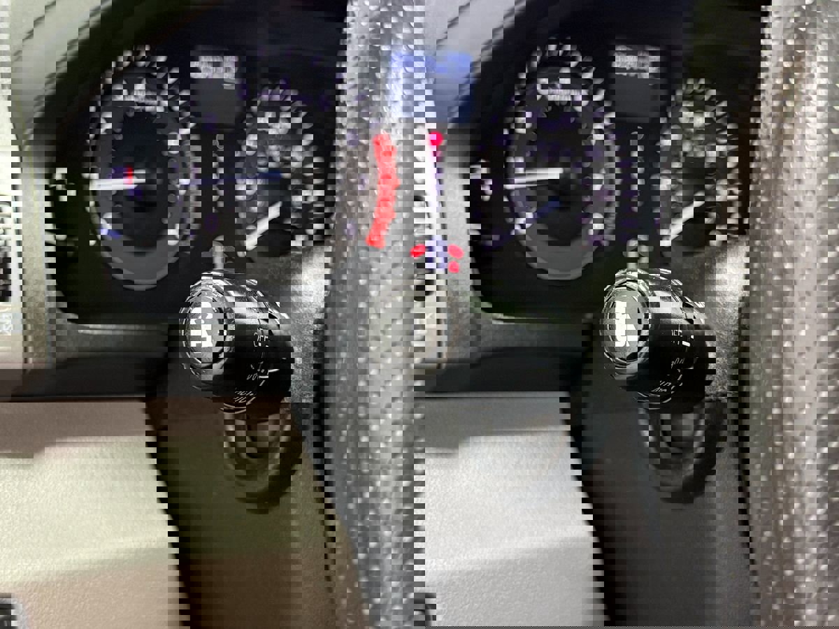 Used 2015 Honda Odyssey EX image 19