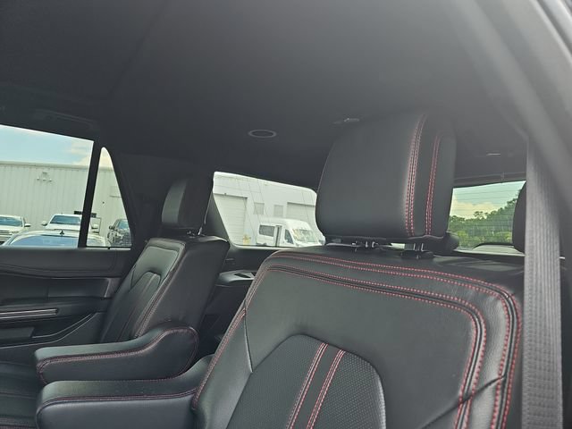 Used 2023 Ford Expedition Limited AWD/4WD image 17