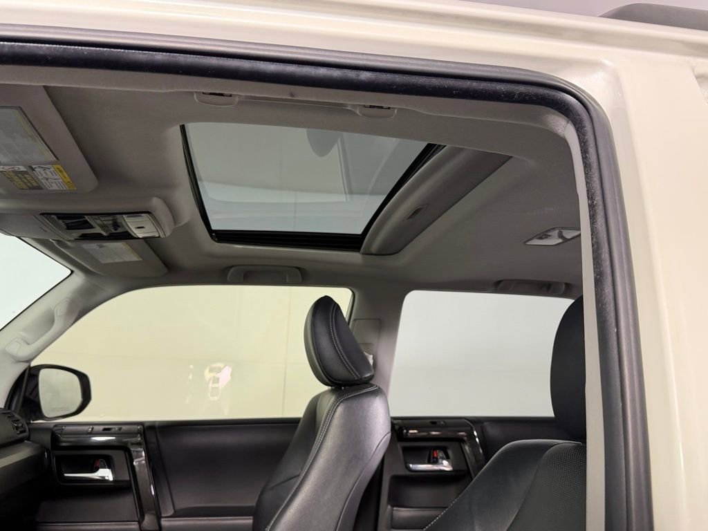 Used 2020 Toyota 4Runner Nightshade AWD/4WD image 21