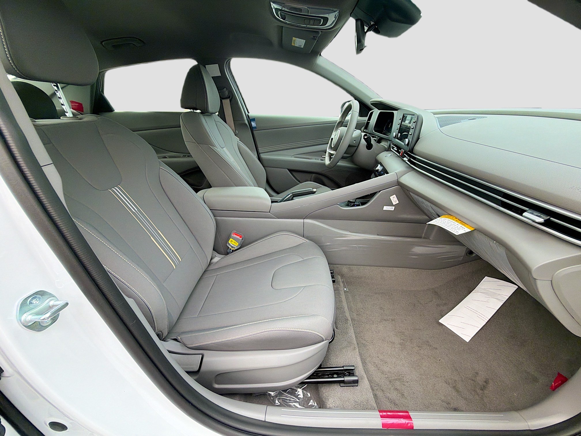New 2026 Hyundai Elantra Sport w/ Cargo Package FWD image 21