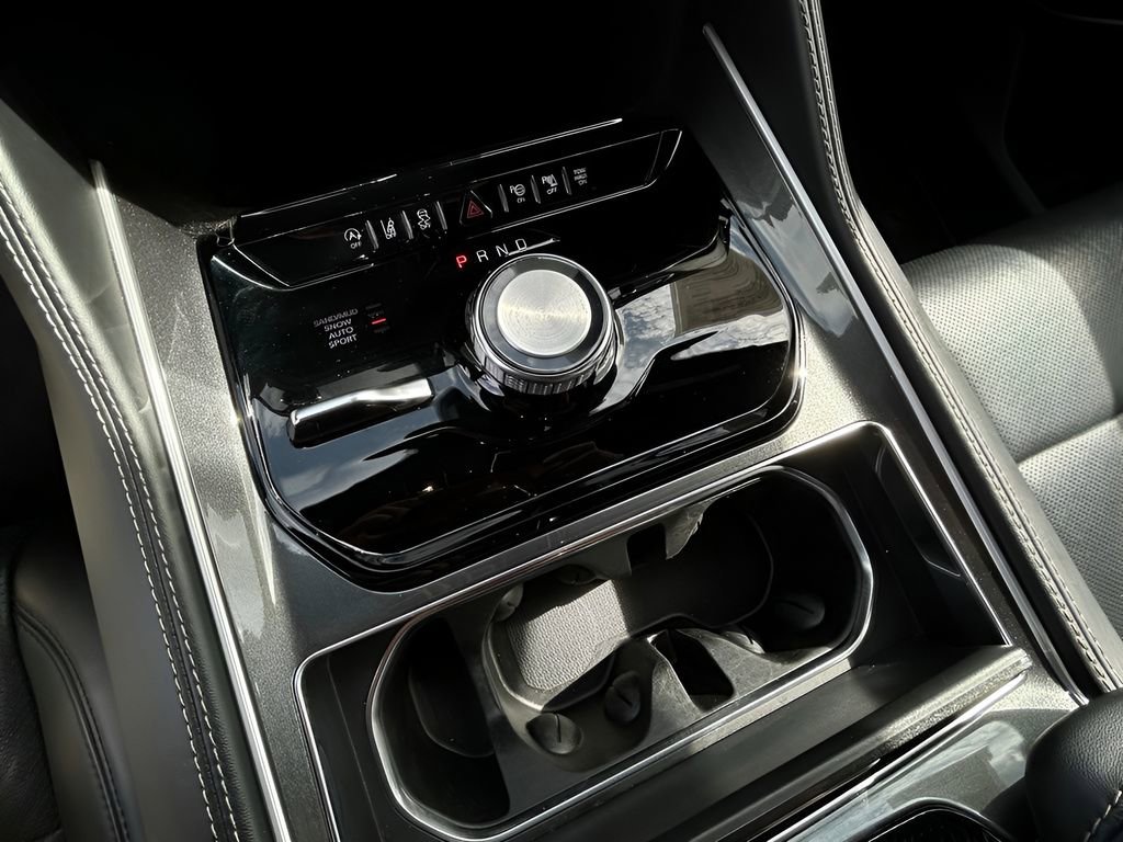 Used 2022 Jeep Wagoneer Series I w/ Convenience Group I image 30