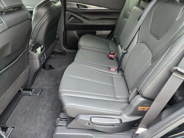 Certified 2026 INFINITI QX60 Pure w/ Cargo Package AWD/4WD image 12