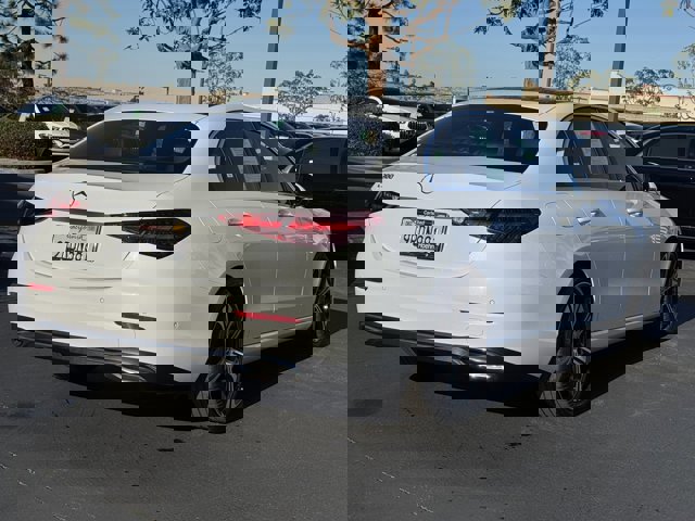 Used 2024 Mercedes-Benz C 300 Sedan image 11