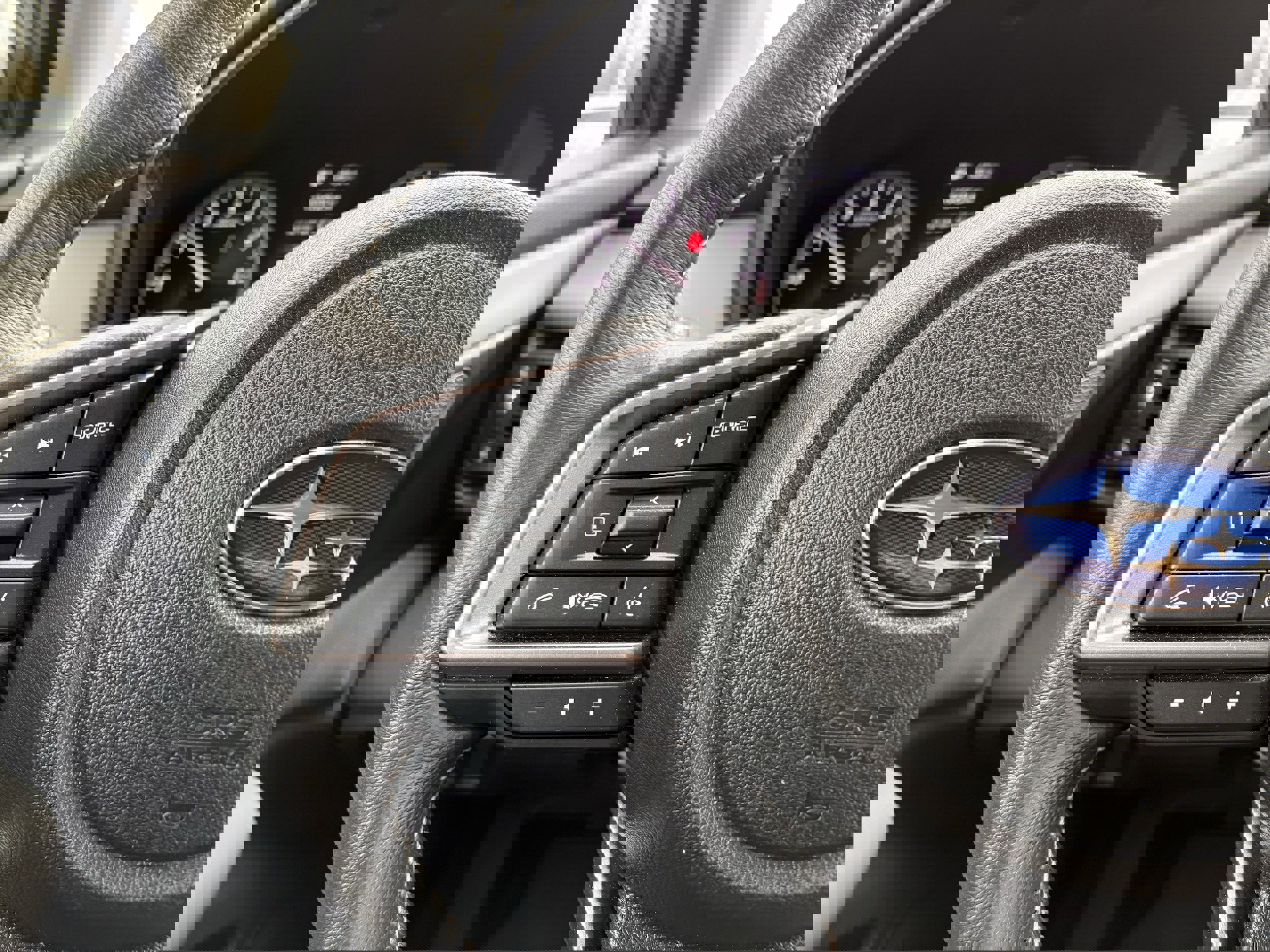 Certified 2025 Subaru Outback Premium w/ Popular Package #1 image 15