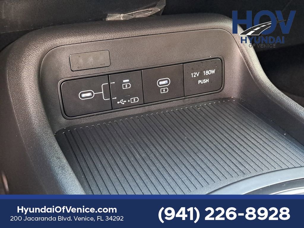 Certified 2024 Hyundai Kona SE image 33