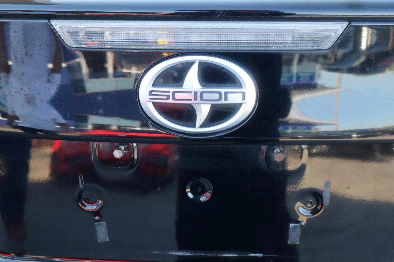 Used 2016 Scion tC FWD image 27