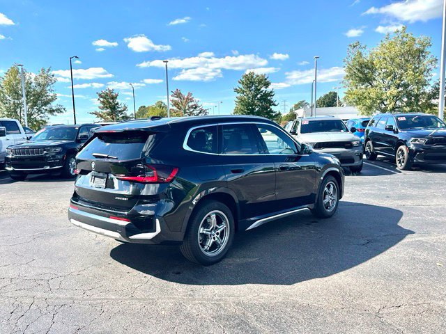 Used 2024 BMW X1 xDrive28i AWD/4WD image 10