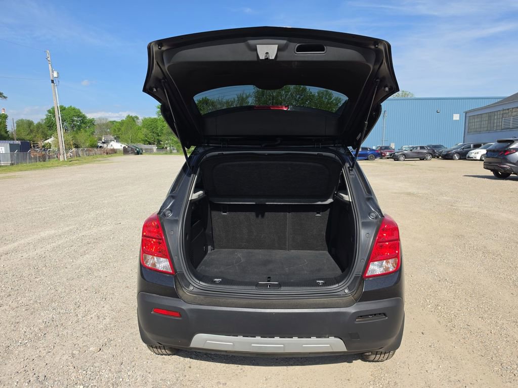 Used 2015 Chevrolet Trax LT w/ LPO, Protection Package AWD/4WD image 19