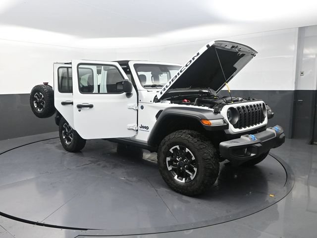 Used 2024 Jeep Wrangler Unlimited Rubicon 4xe AWD/4WD image 29