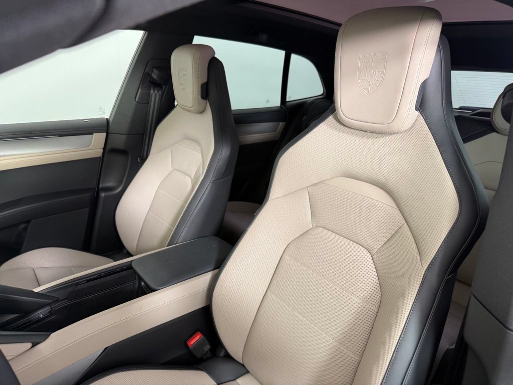 New 2026 Porsche Cayenne Electric AWD/4WD image 5