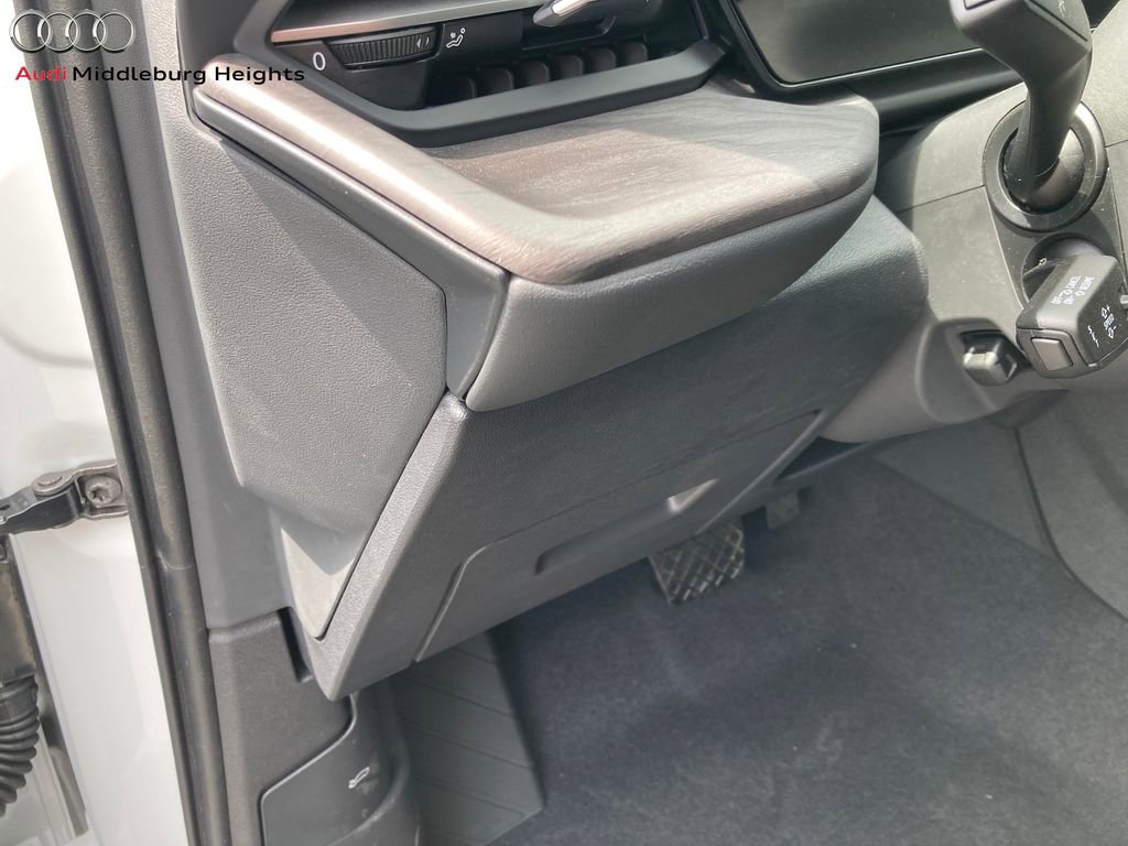 New 2025 Audi Q5 Premium Plus image 13