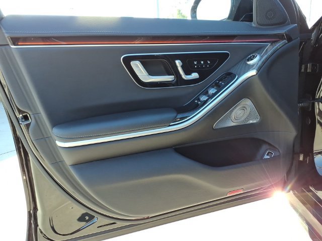Certified 2023 Mercedes-Benz S 500 4MATIC image 12