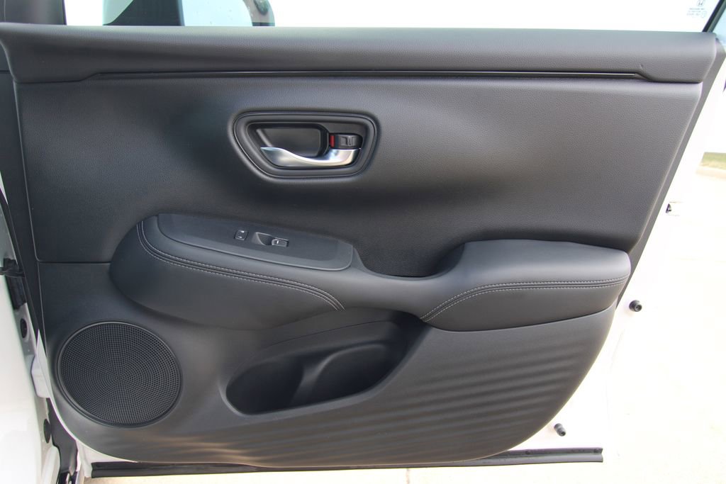 Used 2023 Honda HR-V EX-L image 42