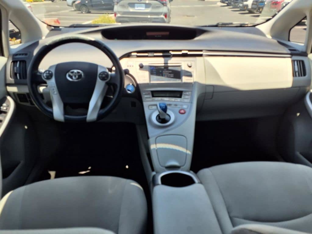 Used 2012 Toyota Prius Three FWD video 2