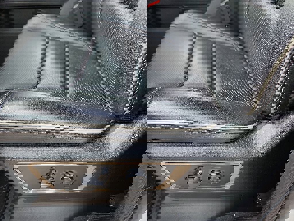 Used 2021 RAM 1500 Limited AWD/4WD image 24