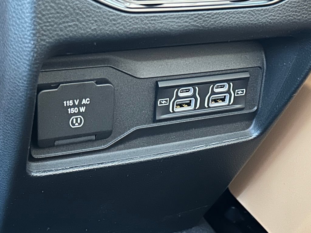 New 2025 Jeep Grand Cherokee Summit AWD/4WD image 40