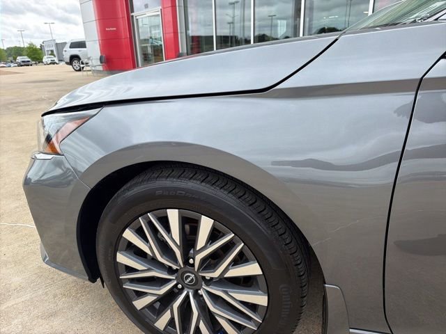 Used 2025 Nissan Altima 2.5 SV image 7