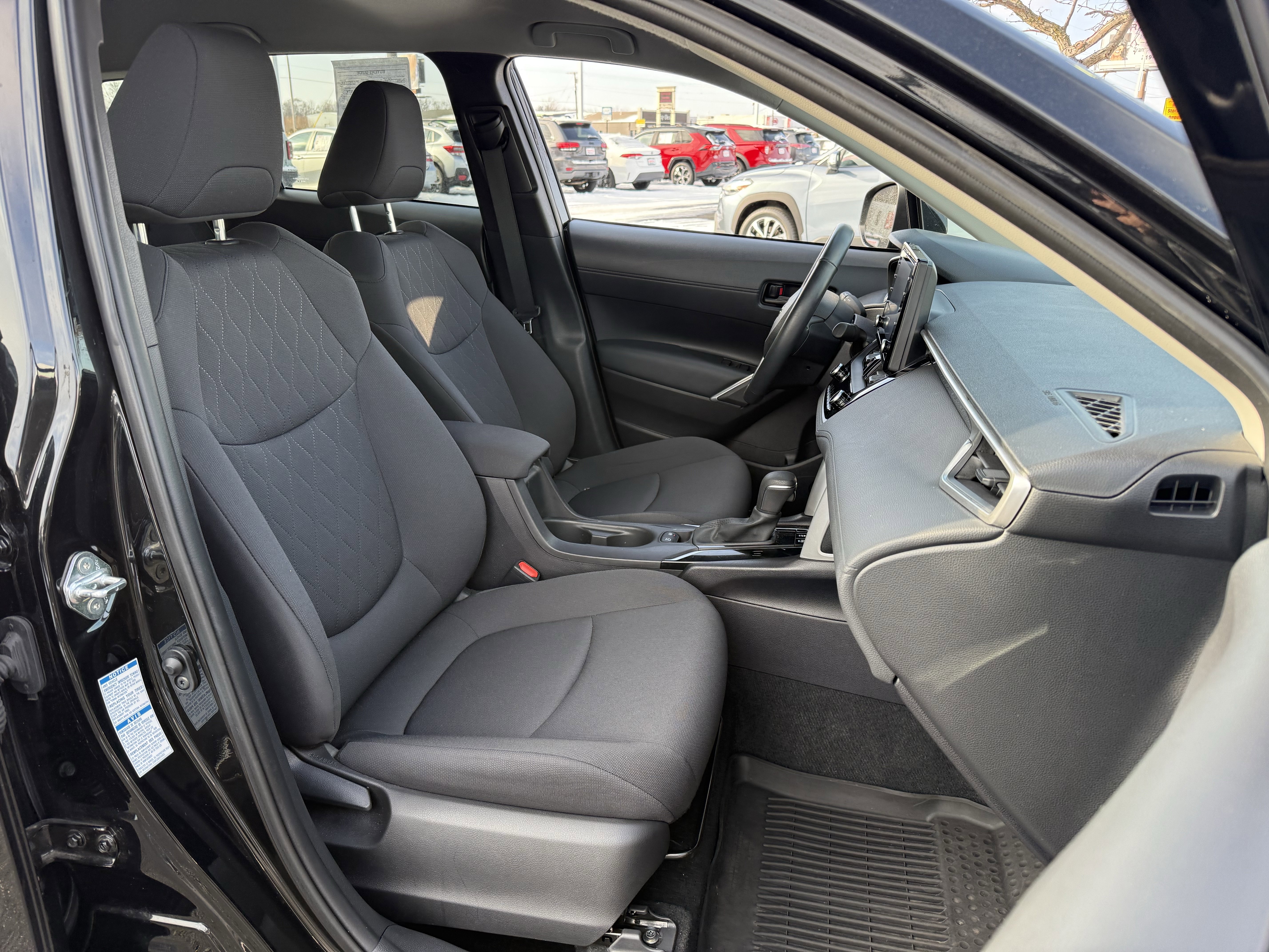 Certified 2022 Toyota Corolla Cross LE image 20