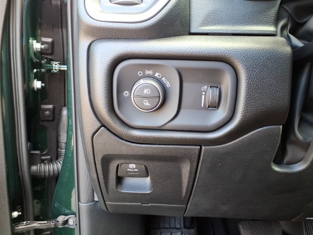 New 2026 RAM 1500 Big Horn w/ Night Edition AWD/4WD image 15