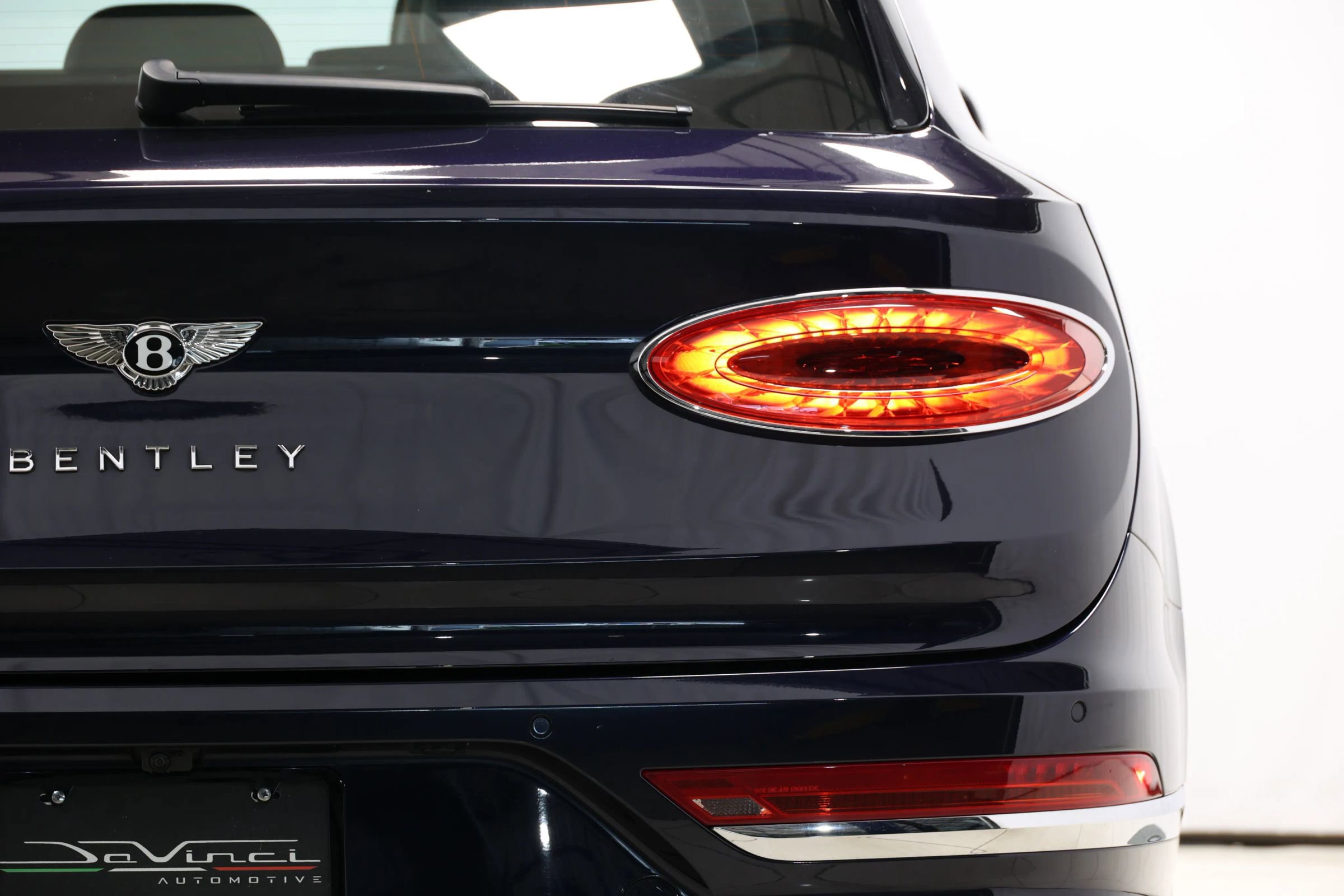 Used 2022 Bentley Bentayga image 84