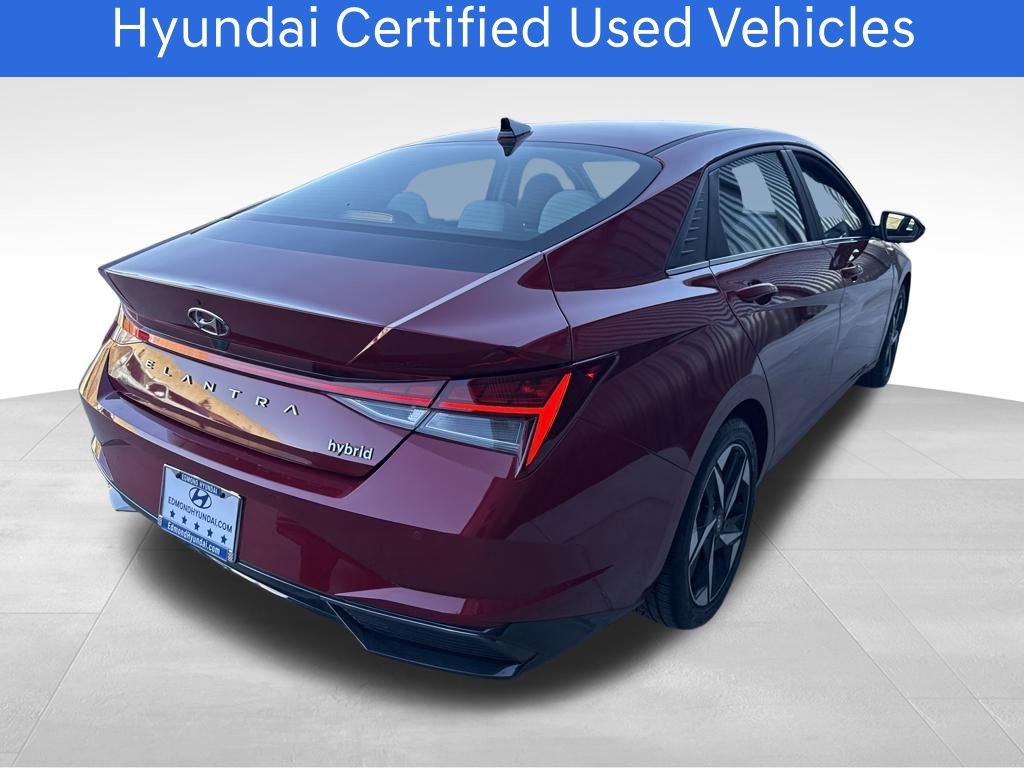 Certified 2023 Hyundai Elantra Limited w/ Preferred Accessory Package image 4