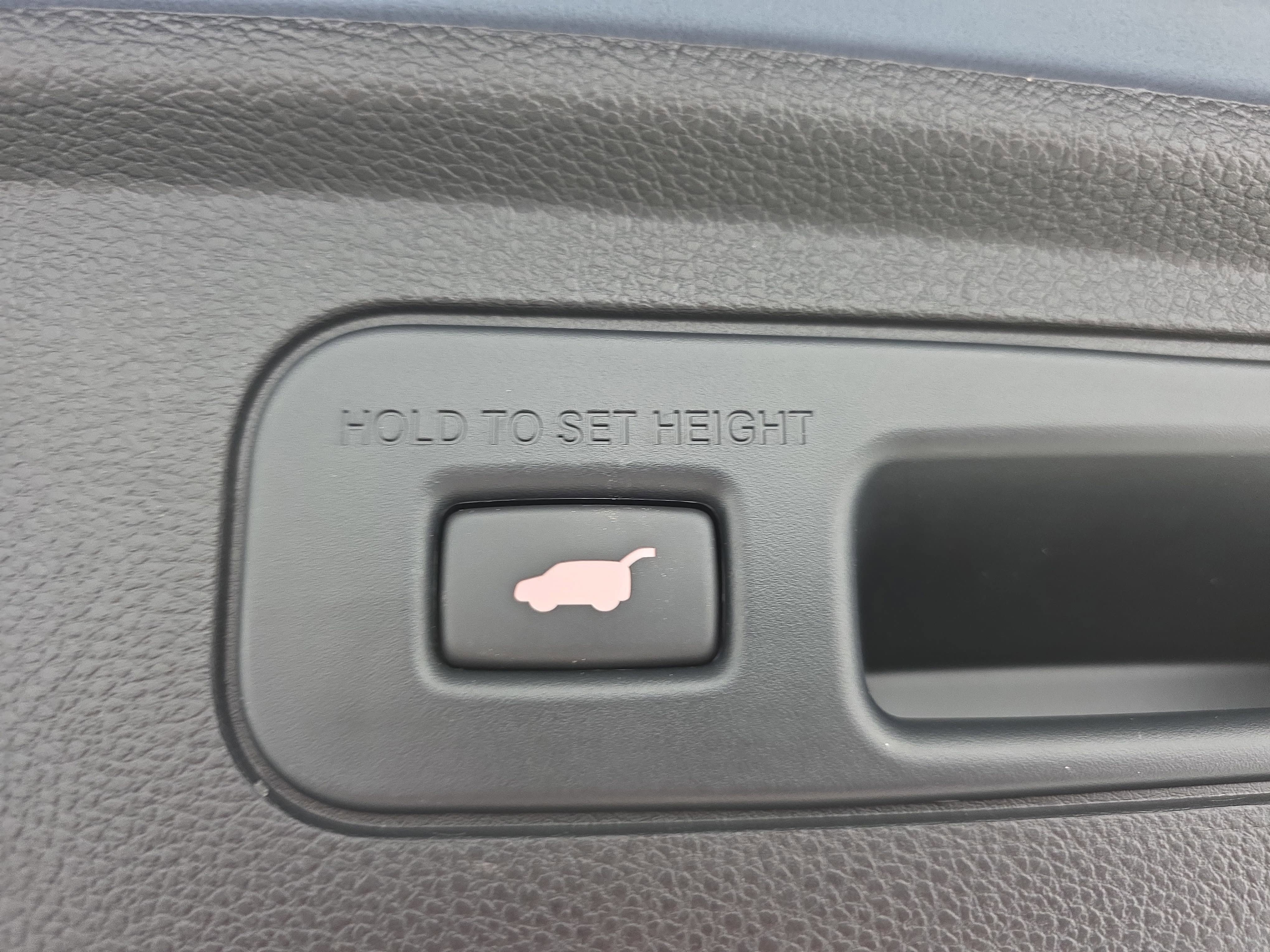 Used 2023 Honda Odyssey Touring image 14
