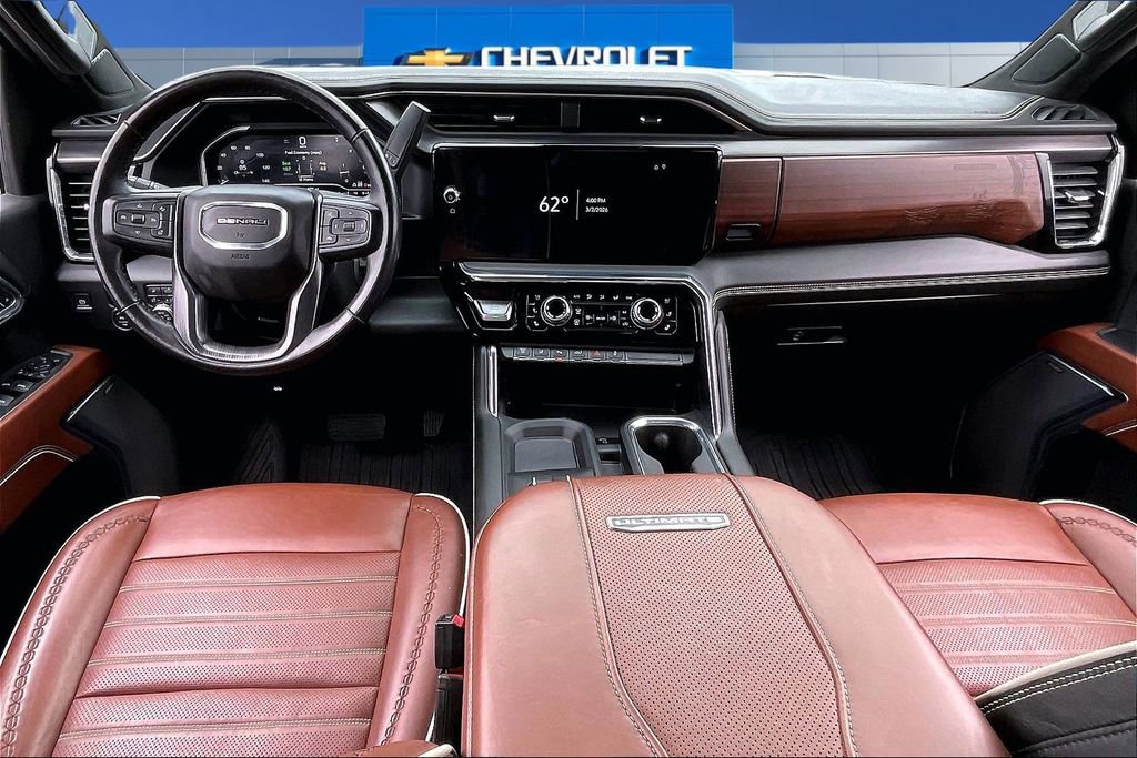 Used 2024 GMC Sierra 3500 Denali Ultimate image 8